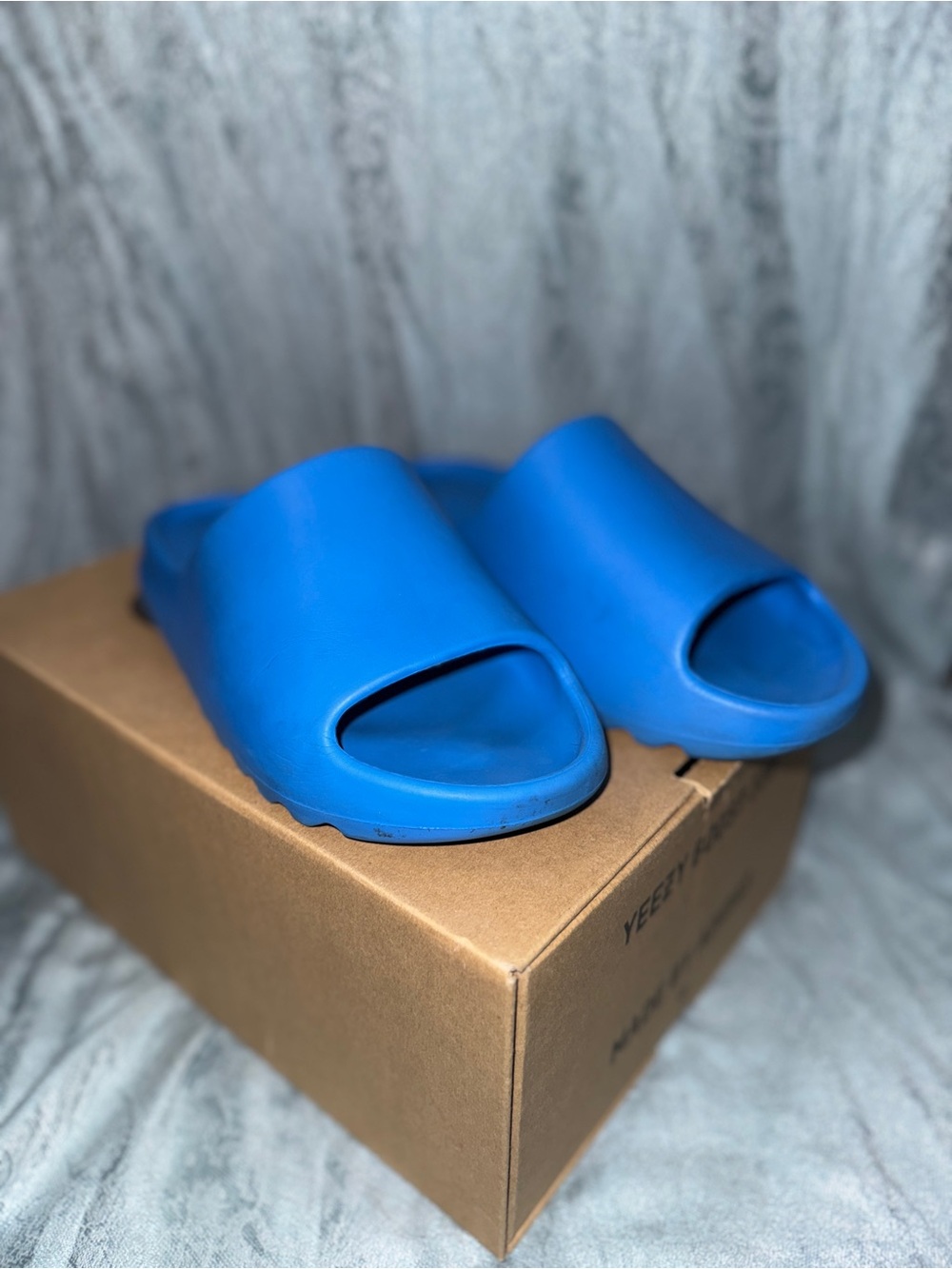 adidas Yeezy Slide Azure